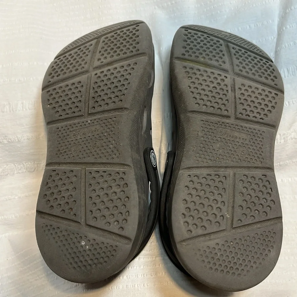 Joybees Kids Waterproof SANDALS Clogs J 5 Gray
